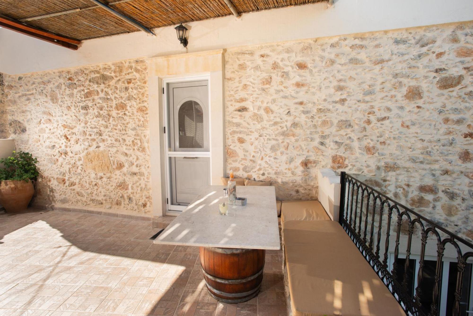 Eirini's Traditional House Holiday home